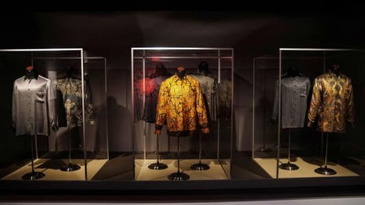 Nelson Mandela’s Famous Shirts, Belongings Up for Auction