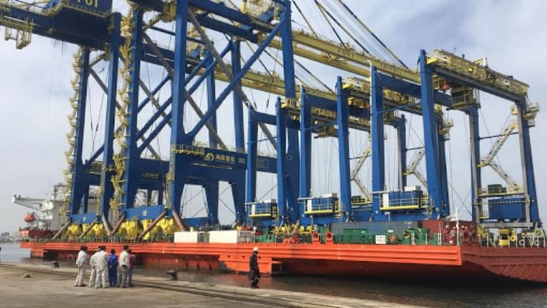 تامر: مرفأ طرابلس على موعد غداً مع وصول السفينة الضخمة TENO