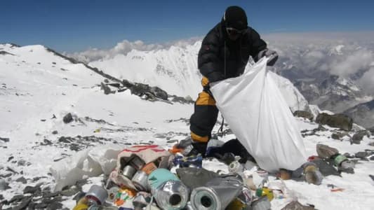 Nepal to Open Gallery Displaying Art Made of Rubbish Left on Mount Everest