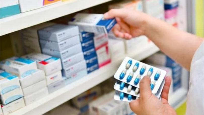 Syndicate of Medicine Importers head Karim Jabara to MTV: We will secure the AstraZeneca vaccine for the Ministry of Health, and it will not be distributed to pharmacies