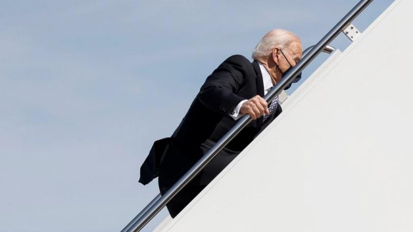 Joe Biden Falls Three Times Stumbling Up Stairs of Air Force One