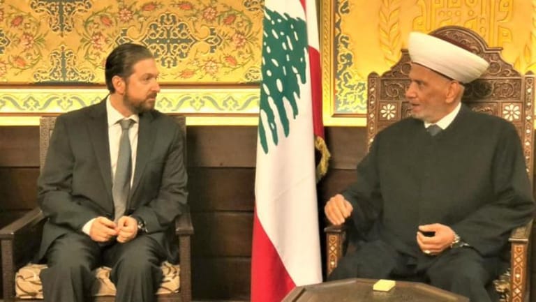 Scientists Discover New Giant Water Lily Species