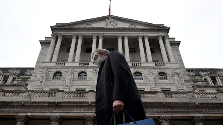 Bank of England raises rates to 1% despite recession risk