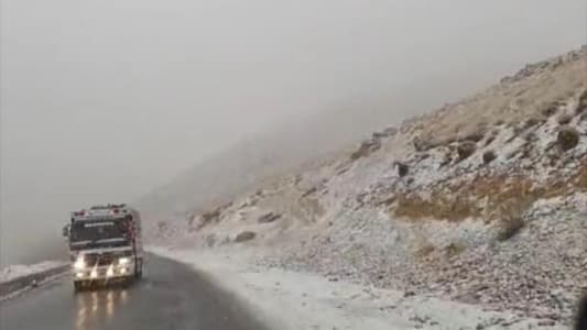 Snow blankets Qornet Al-Sawda, Dannieh Heights for first time this year