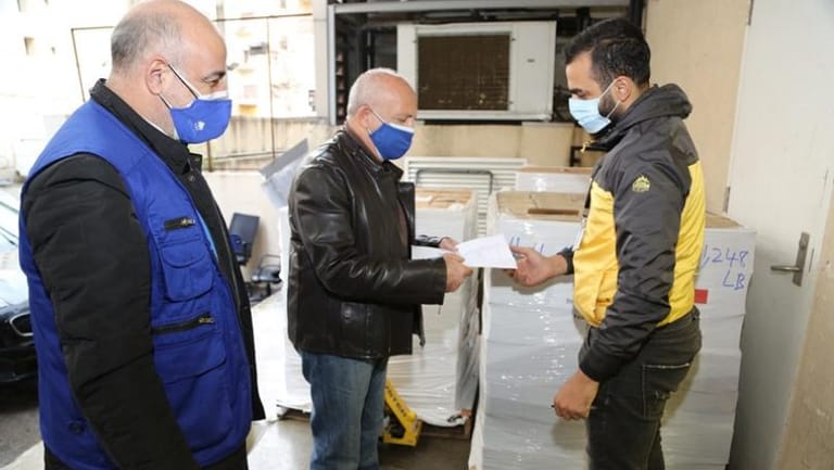 مؤسسة رينه معوض: توزيع مستلزمات طبية ووقائية على المستشفيات والمراكز الصحية