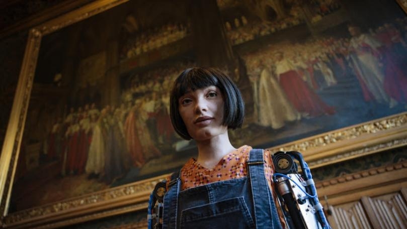 Photos: 'Although Not Alive, I Can Still Create Art,' Robot Ai-Da Tells UK Lawmakers