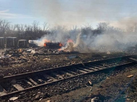 Photos: Russian bombing of a factory in Mykolaiv