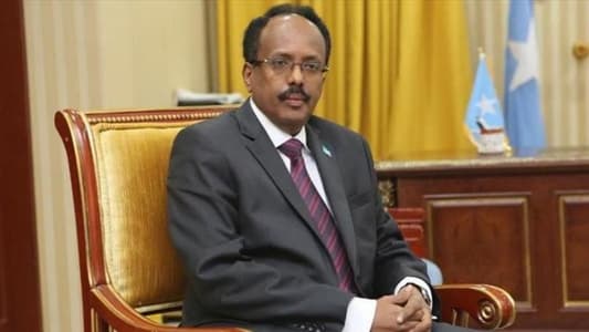 الرئيس الصومالي يوقع قانوناً يمدد فترته الرئاسية عامين