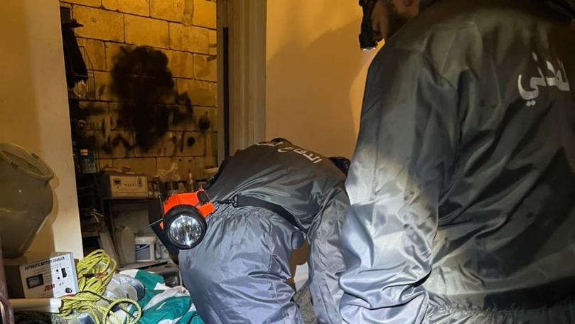 مياه الأمطار دخلت المنازل... والدفاع المدني عمل على سحبها