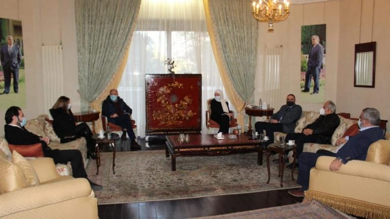 بهية الحريري: الرئيس المكلف مستمر بالعمل رغم العراقيل