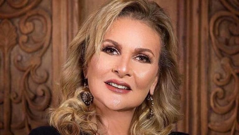 يسرا لزملائها وأصدقائها: الزيارات ممنوعة