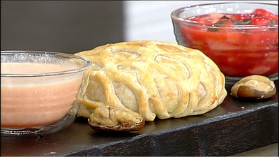 Camembert cheese with apple