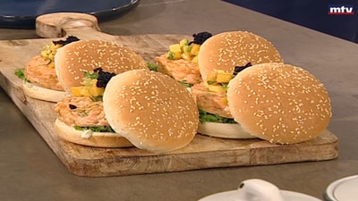 Salmon Burger