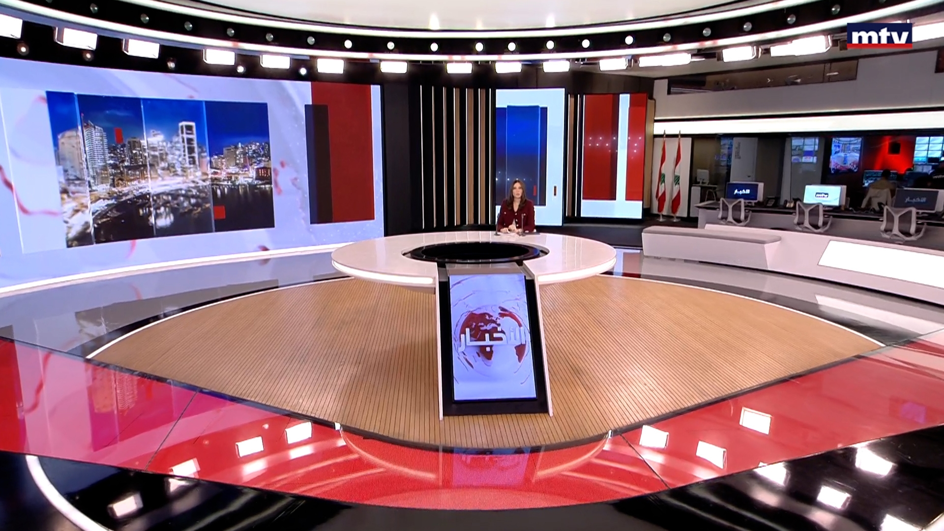 النشرة الكاملة