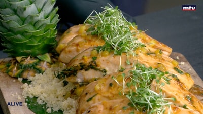 Salmon with pineapple