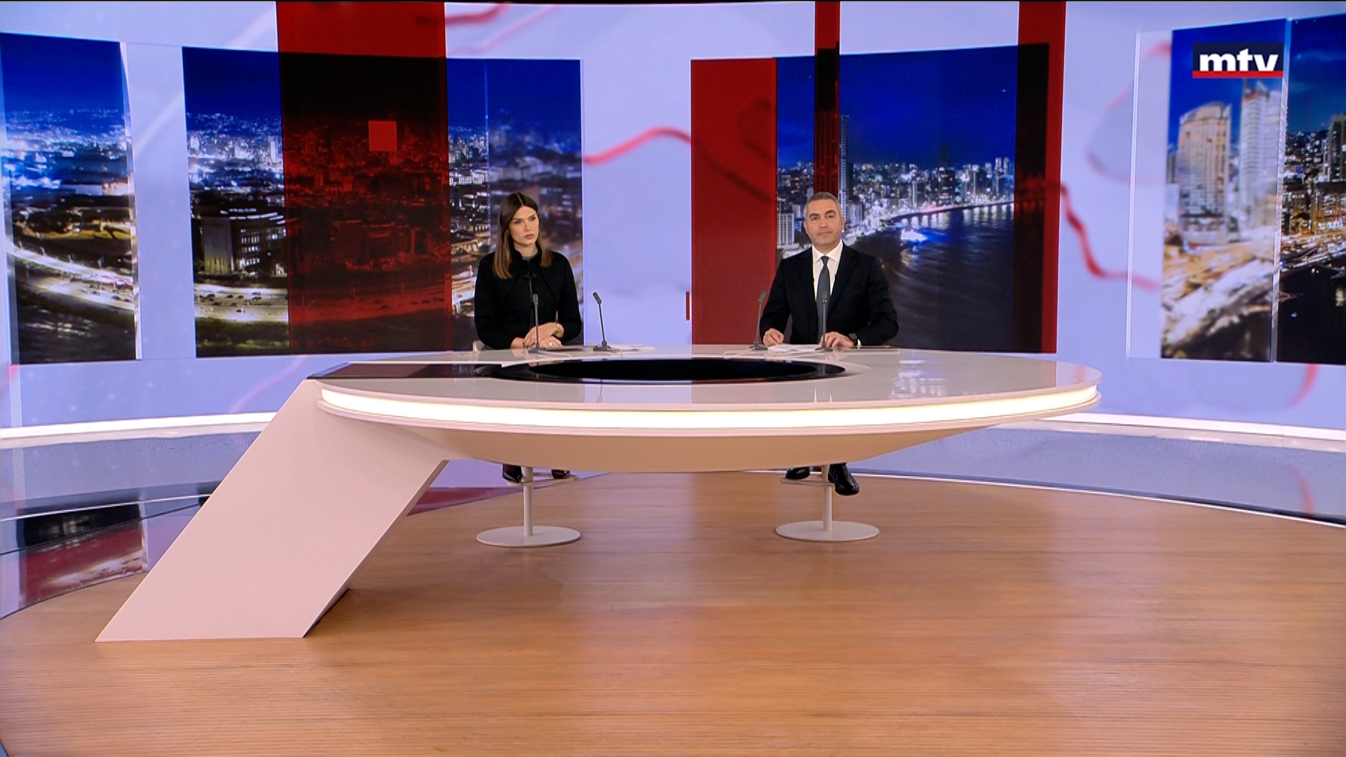 النشرة الكاملة