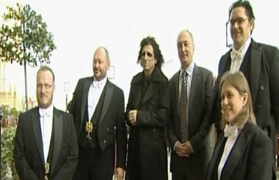 25 Oct 2011
