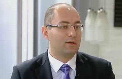 Dr. Johnny Rechdan