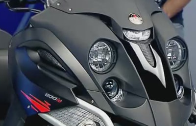 Piaggio Fly 150
