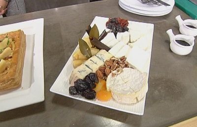 Goat Cheese and apple tarte camembert