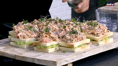Salmon sandwich