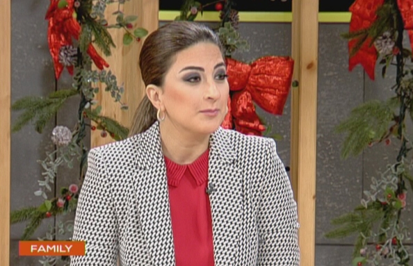 الصديق الوهمي و صورة البطل الخارق - ليا صوايا