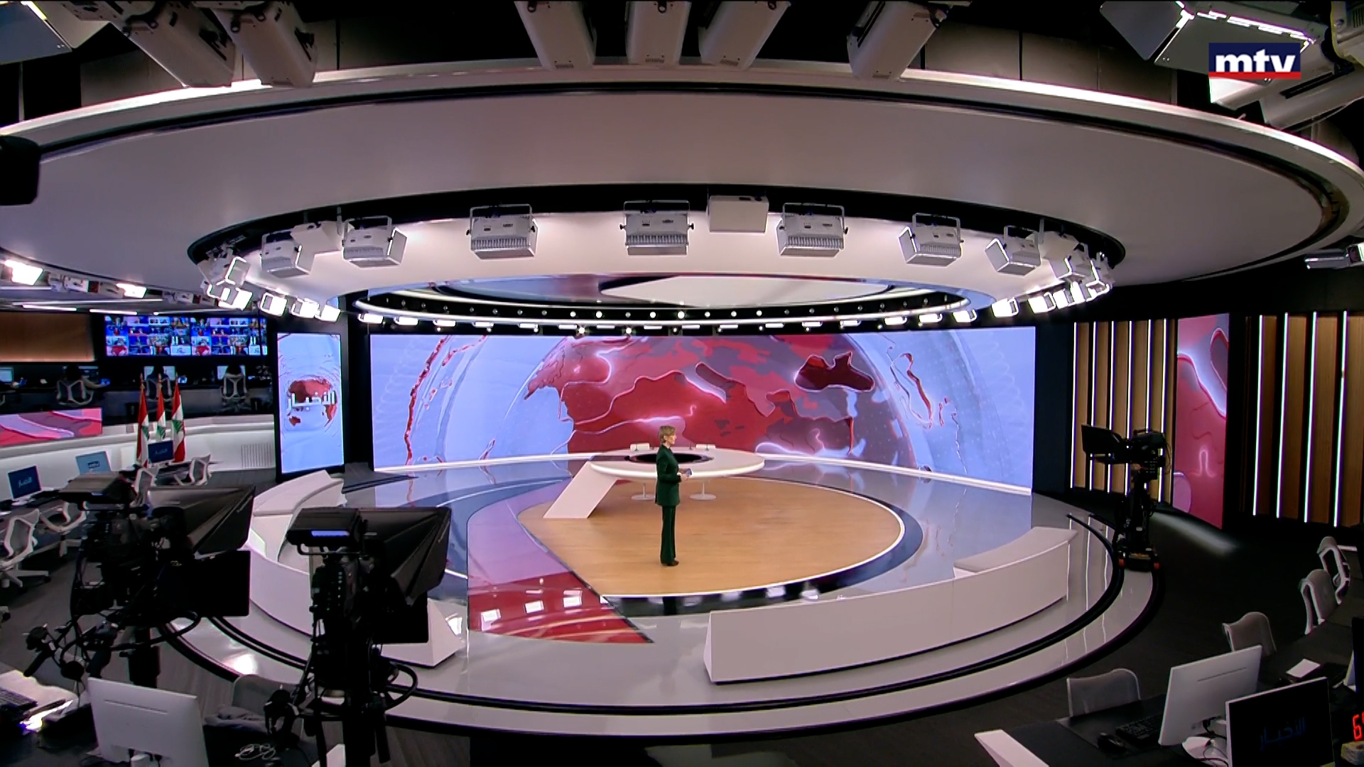 النشرة الكاملة