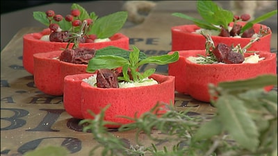 Strawberry cake