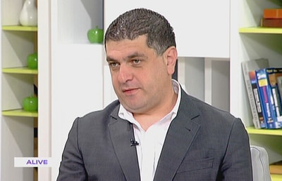 تكذيب إشاعة الفيروس القاتل في لبنان - د.عيد عازار