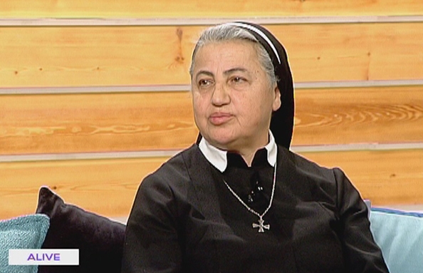 معرض الميلاد لمؤسسة الأب روبرتس - الاخت باتريس مسلم