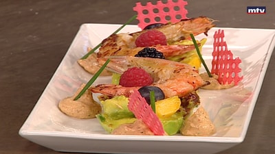 Shrimps With Exotic Salad