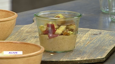 "Em Ali" with Apples