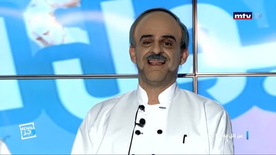من كل ندي عصا 