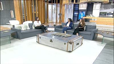 Yara Zakhour - Lina Aasira - مسرحية  المعلقتان