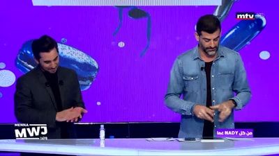 من كل نادي عصا