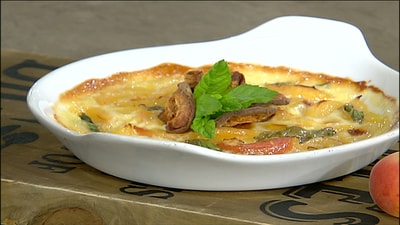 Crème brulee with apricot