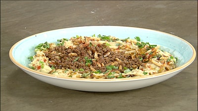 Hommos With Meat