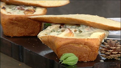 Raknet cheese in brioche bread