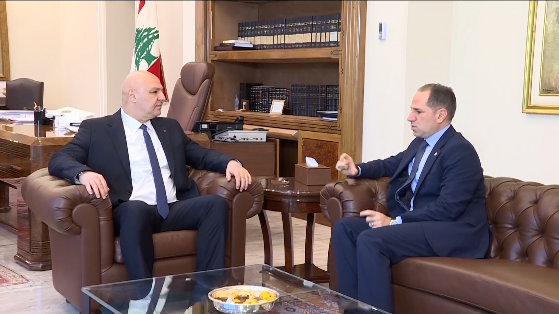 الجميّل يلتقي الرئيس عون