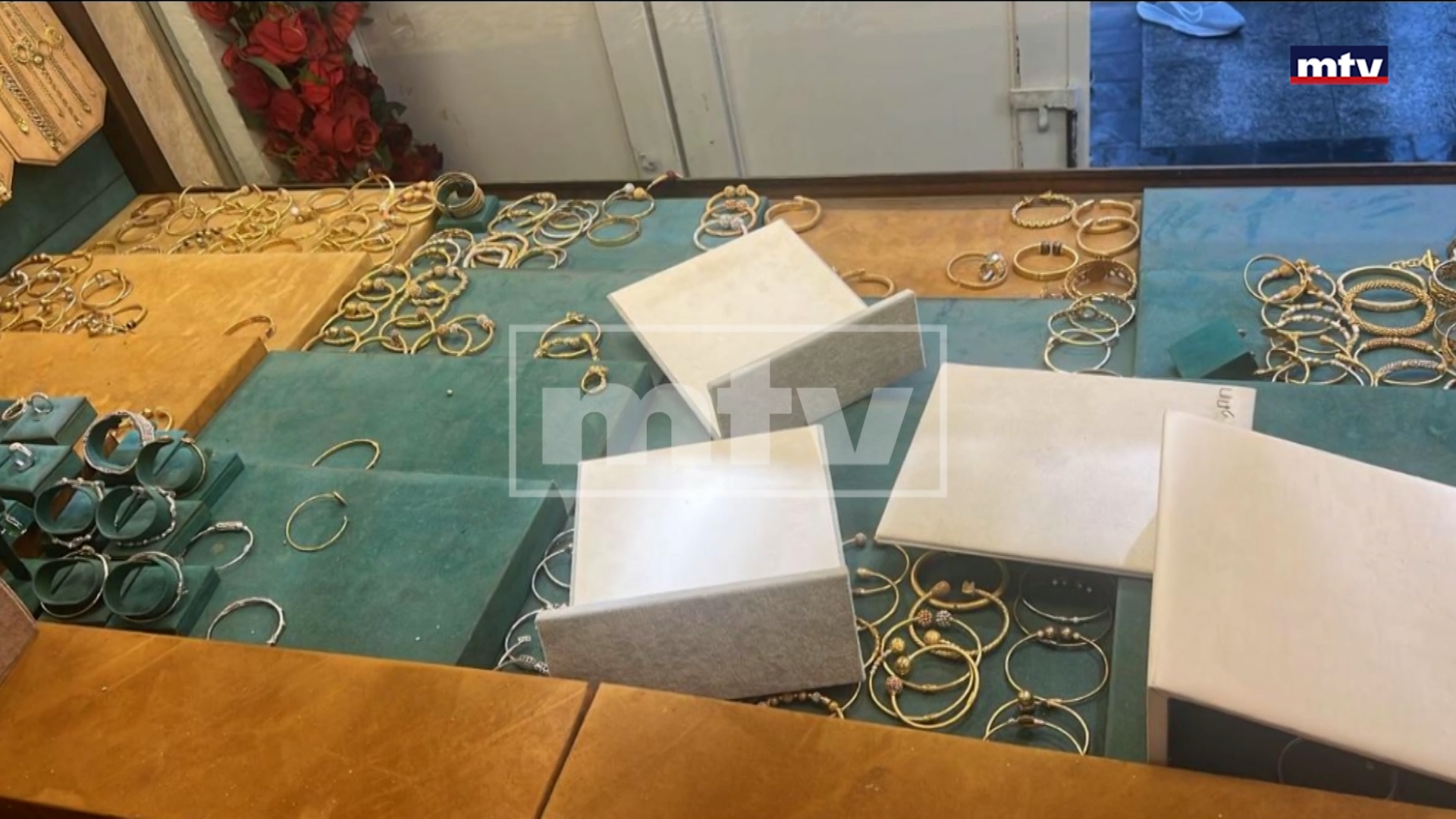 سرقة 6 كيلوغرامات من الذهب في صور