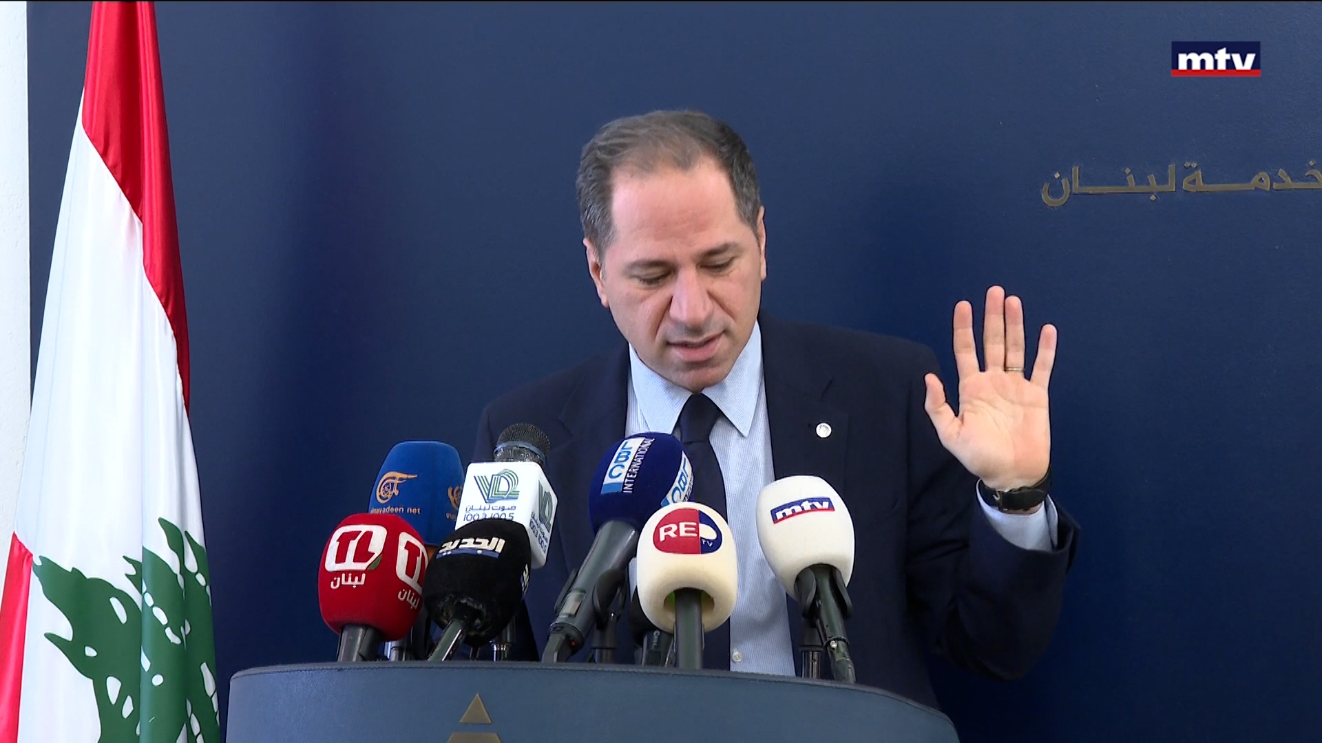 لودريان في لبنان