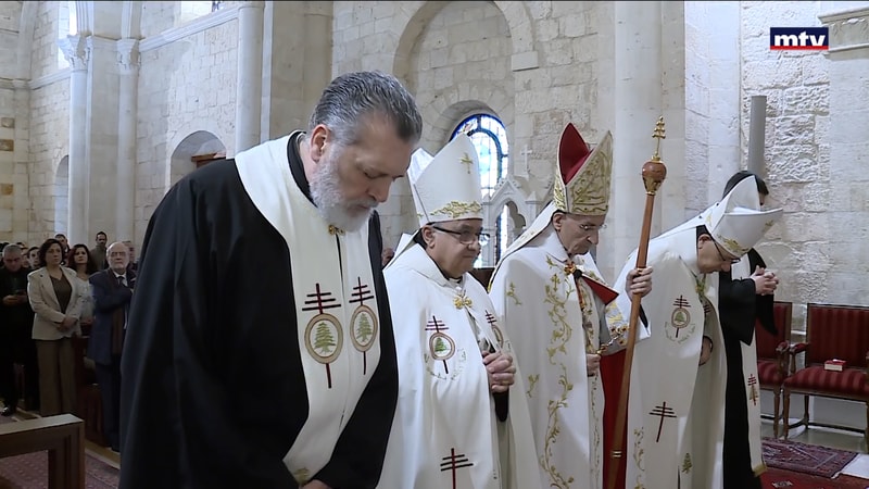 النشرة الكاملة