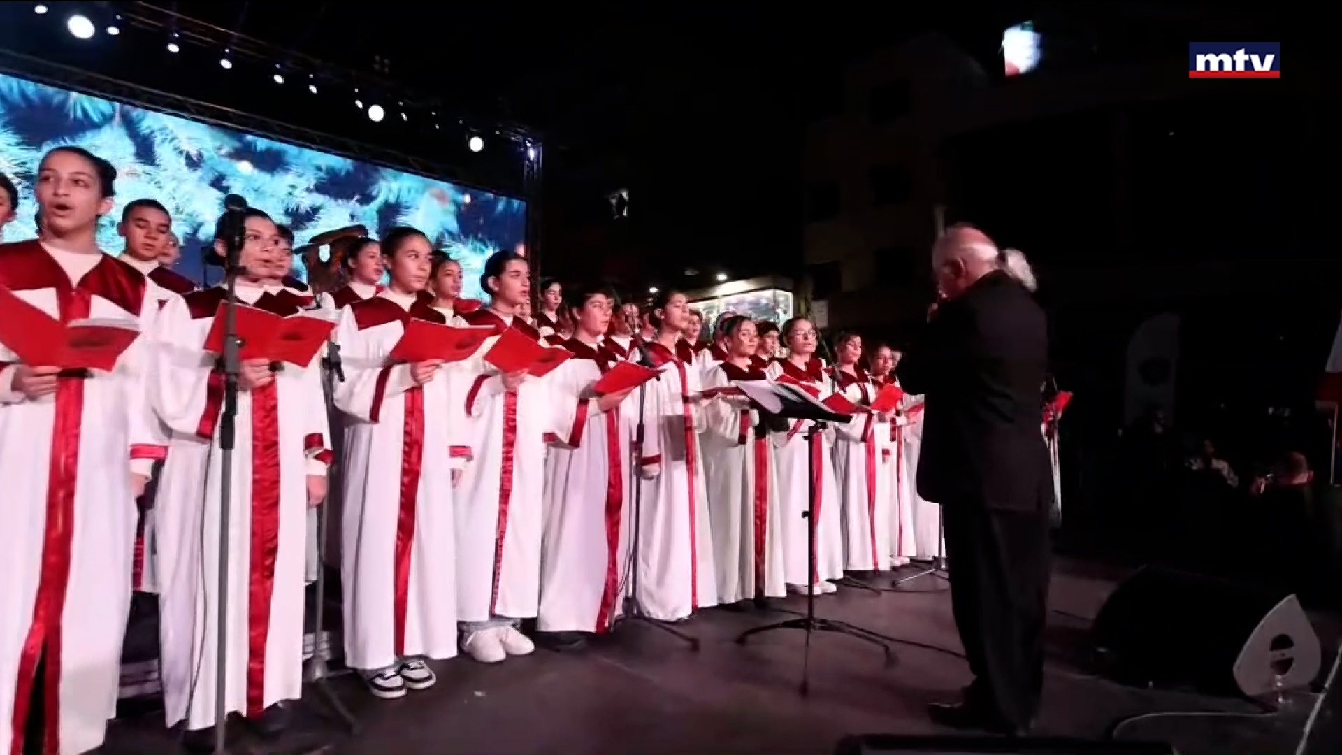 زحلة تحتفل بعيد الميلاد