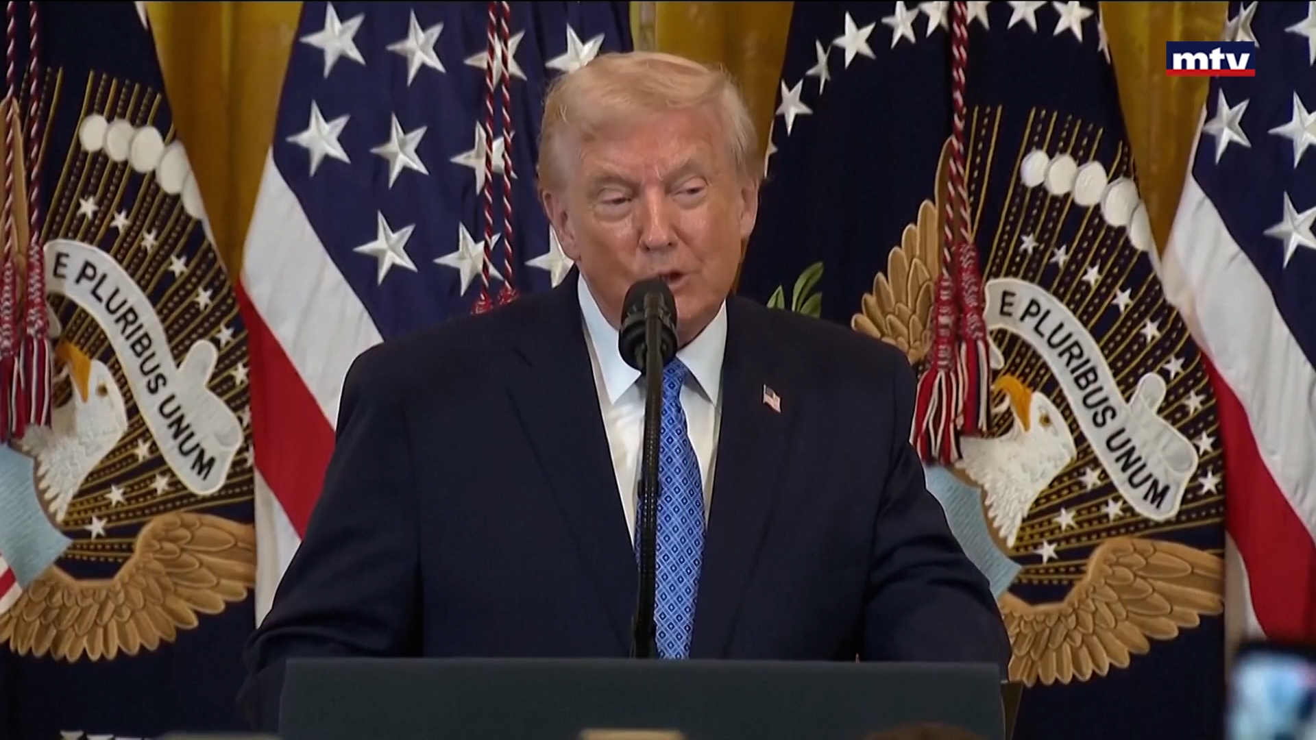 الضغط على كاراكاس