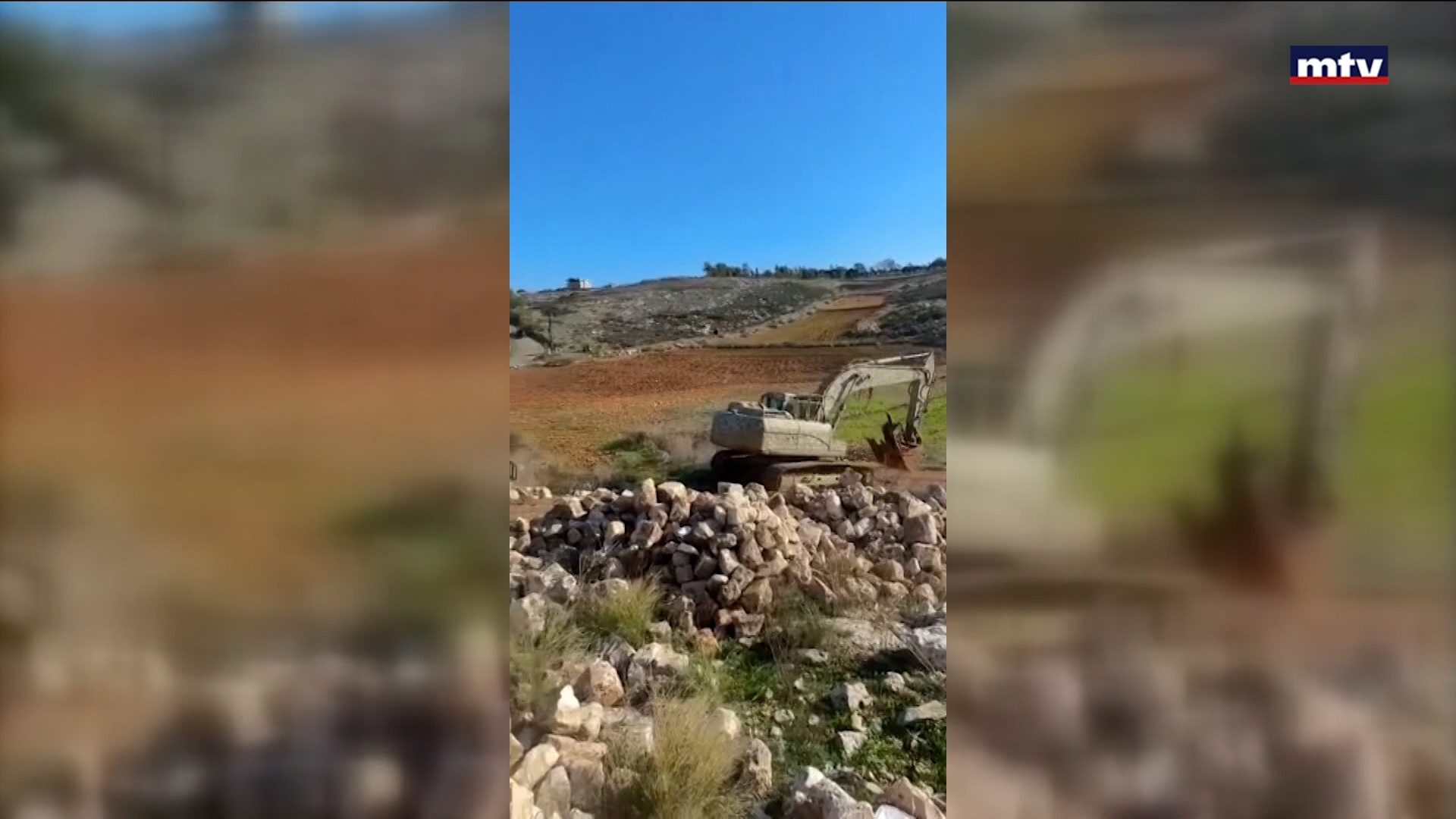 ”بناءً على طلب من “الميكانيزيم