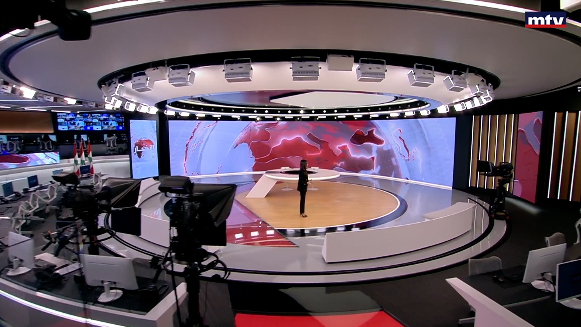 النشرة الكاملة