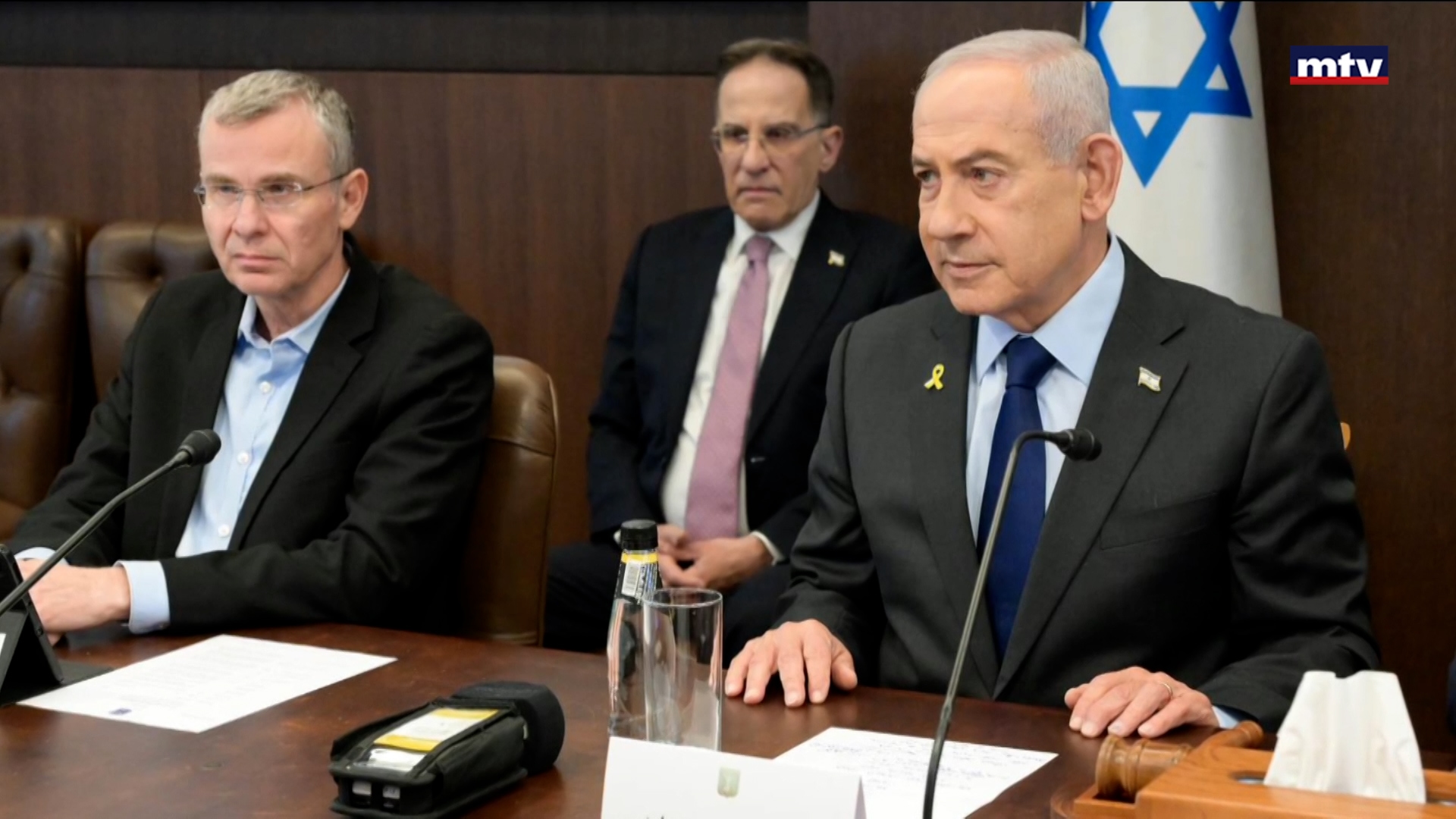 اسرائيل والمنطقة