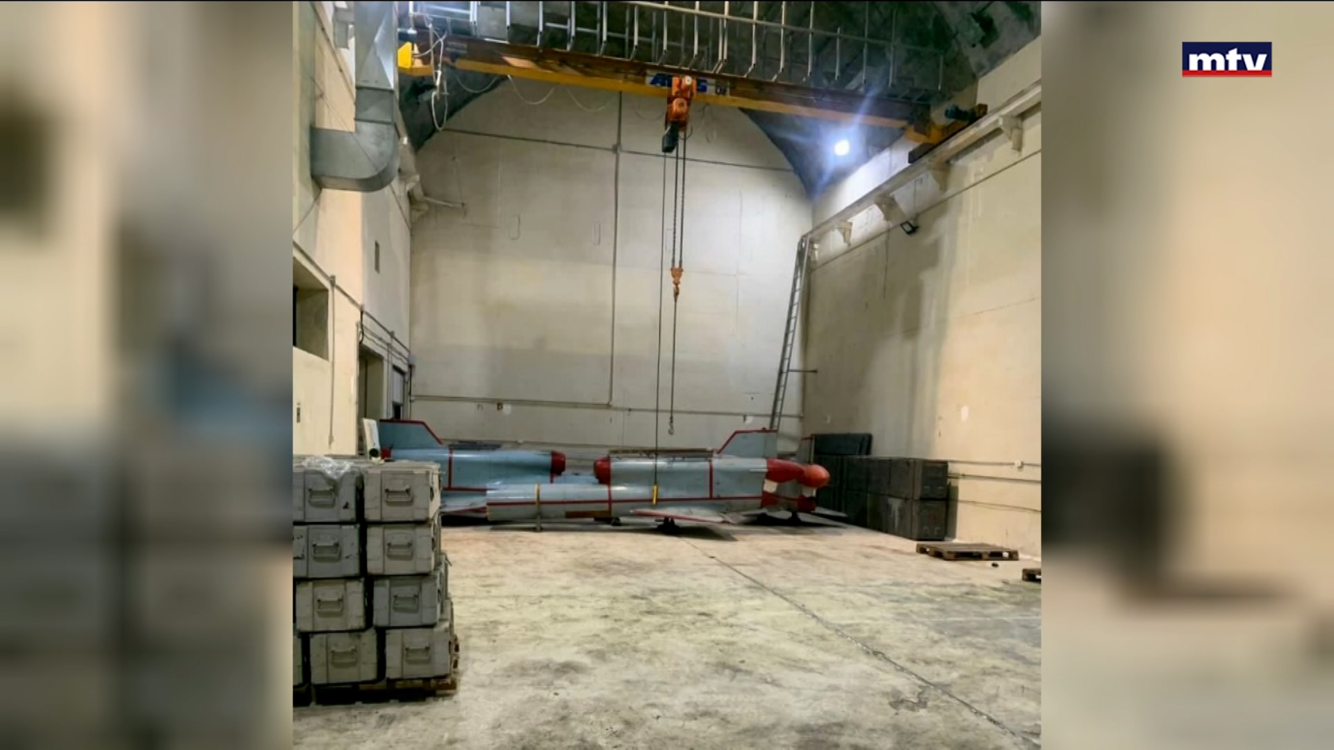 صورة من داخل نفق لـ"الحزب" في كفرا