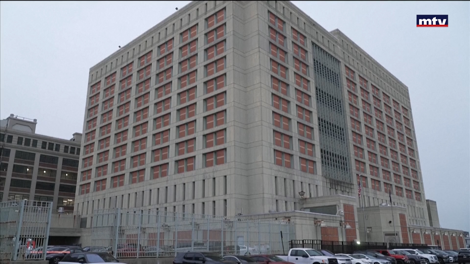 تفاصيل جديدة عن عمليّة اعتقال مادورو وزوجته