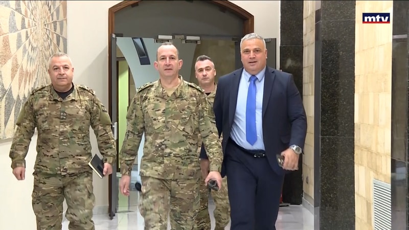 النشرة الكاملة